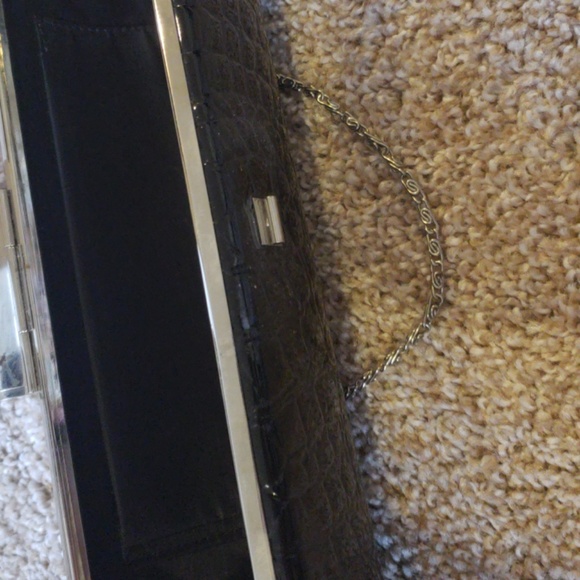 Black crocodile clutch with rhinestone clasp - Picture 4 of 4